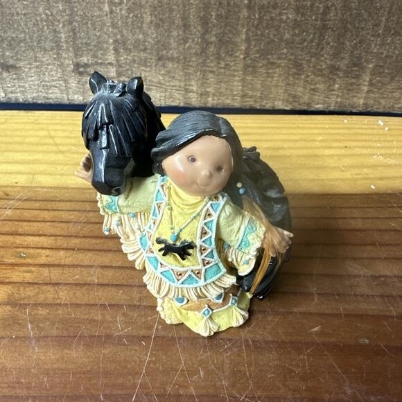 Friends Of The Feather - "She Who Reins Power" - Enesco 1996 Black Horse - Picture 1 of 5